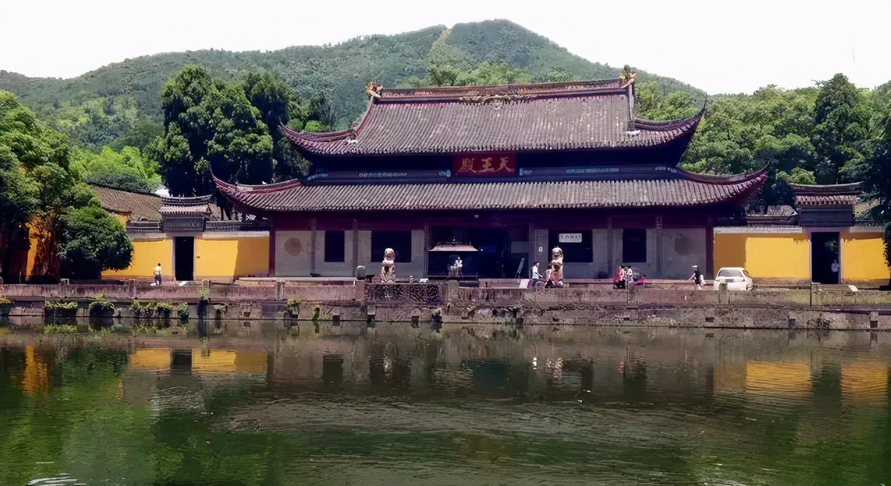 书藏古今港通天下,书藏古今港通天下央视