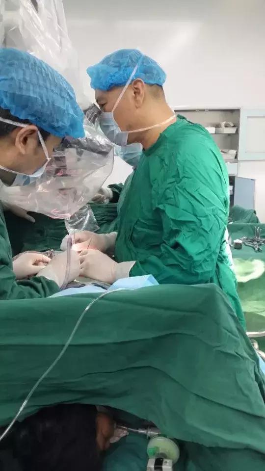 邯郸市中心医院骨四科,邯郸市峰峰矿区医院骨四科医生