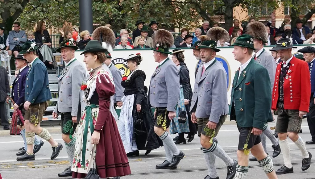 德国慕尼黑啤酒节中国之旅,德国慕尼黑啤酒节营业时间