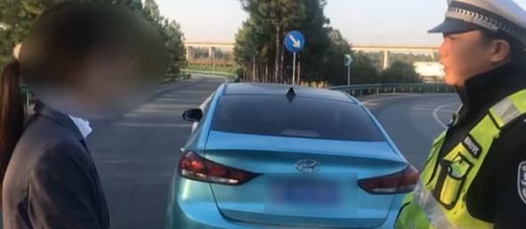 上高速走错了路口怎么补救,上高速不小心走错逆向车道怎么办