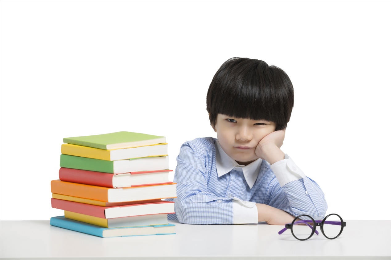 5岁小孩不想学习和写作业怎么办,一年级孩子不想学习和写作业