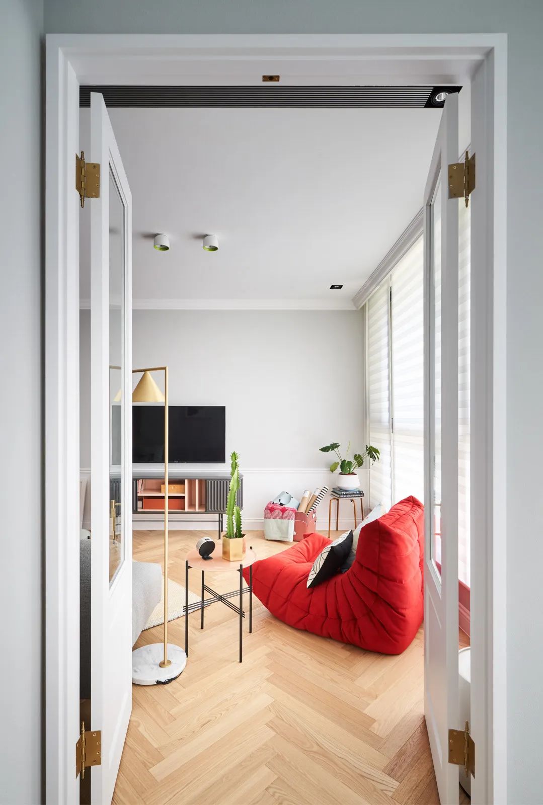 网红北欧轻奢ins风装修小公寓 (150平米北欧轻奢小公寓装修)