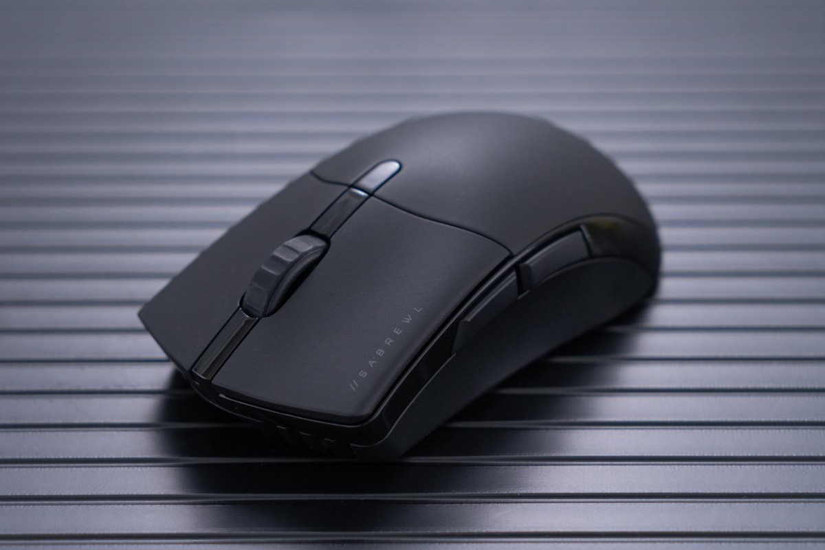 海盗船钢爪鼠标测评,海盗船sabrepro无线