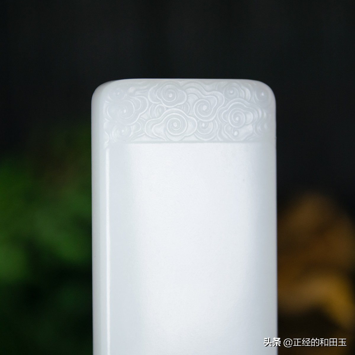 和田玉的六大特征鉴别,和田玉知识鉴赏