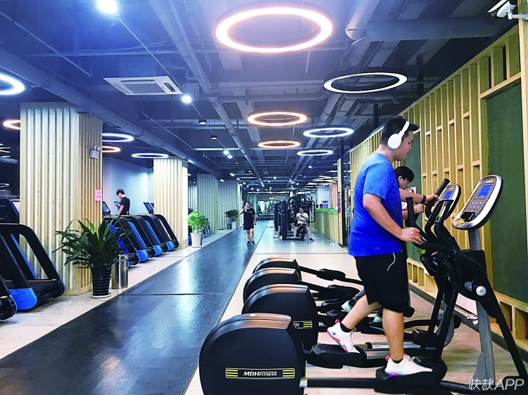 一个月健身应该花多少钱,健身出一身肌肉大概要花多少钱