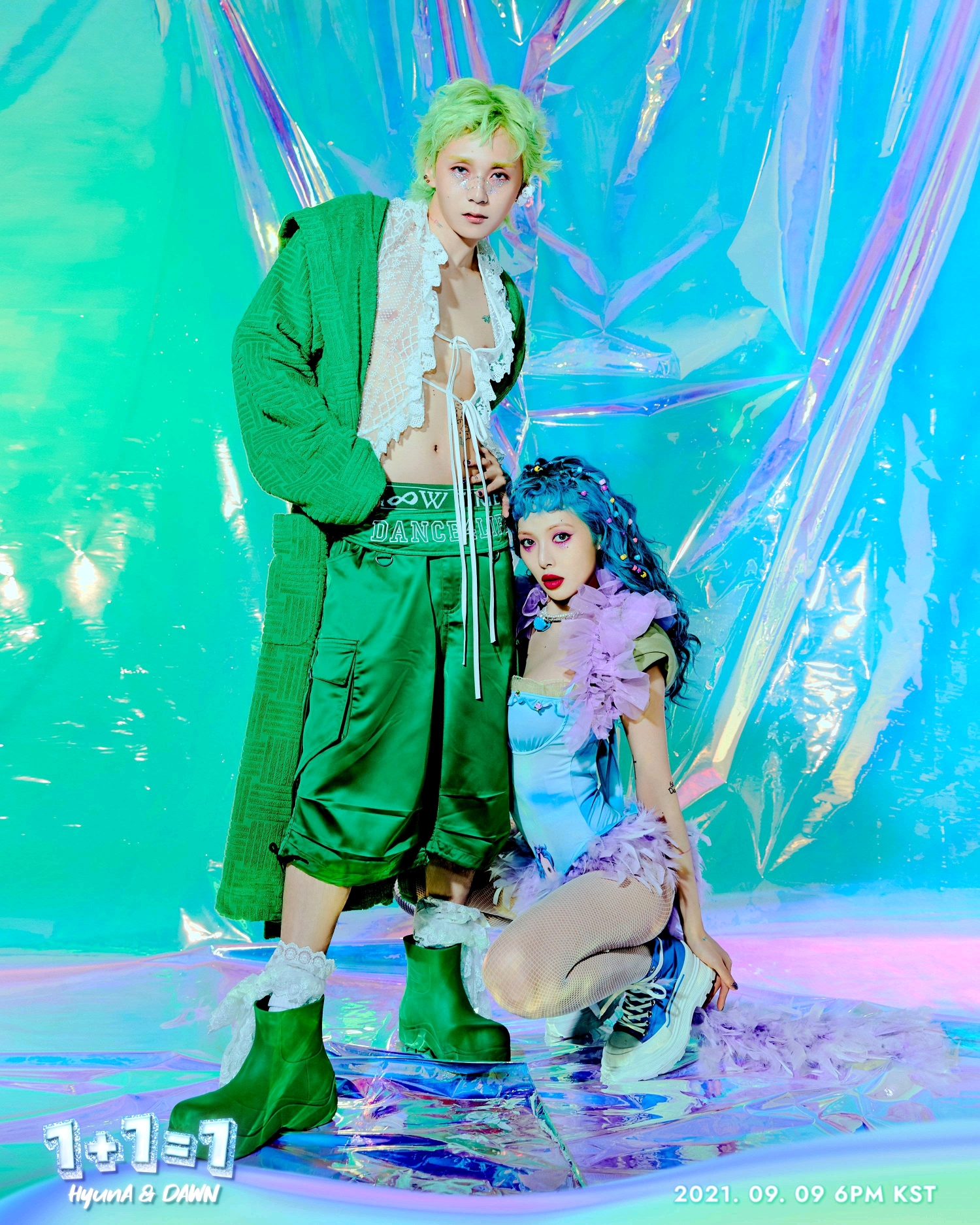 金晓钟泫雅台湾,泫雅金晓钟甜蜜瞬间素颜