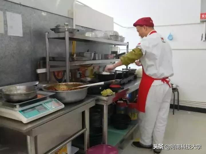 999感冒灵暖暖的很贴心原视频,999感冒灵暖暖的很贴心广告分析