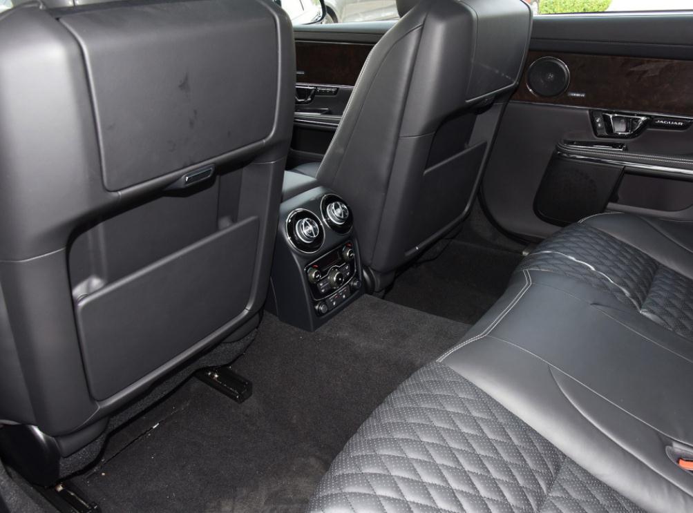 捷豹最美跑车排行,捷豹a8加长版