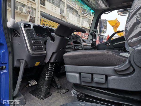 福田瑞沃es5渣土自卸车,合法装载2吨的轻卡