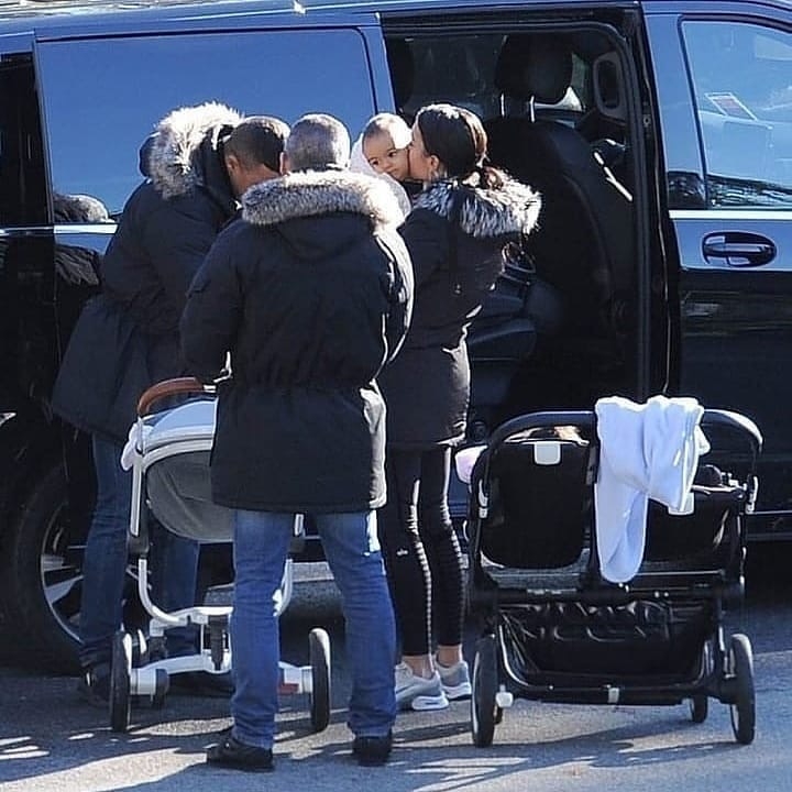 罗三岁训练场面,c罗三岁踢足球比赛