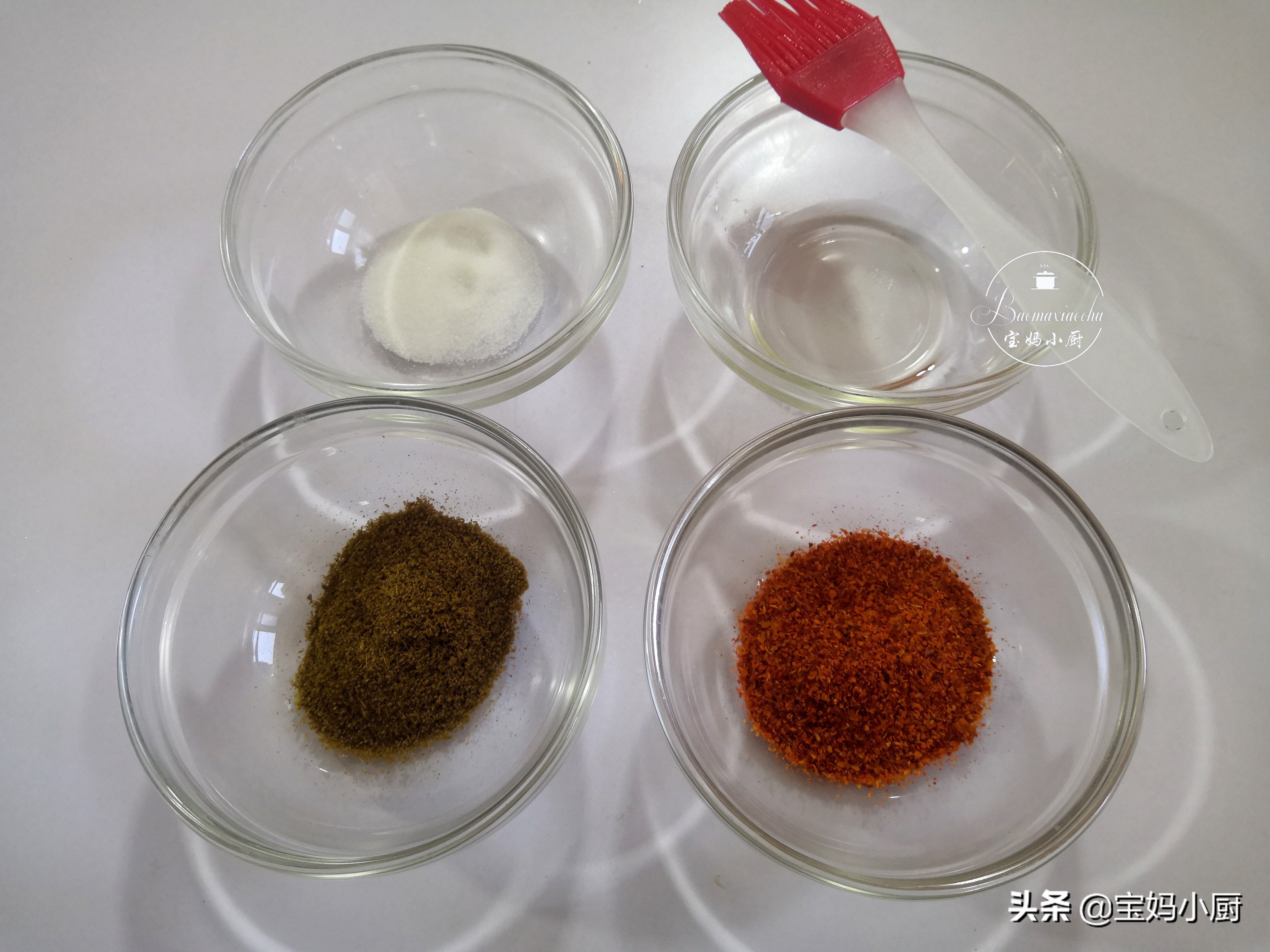 自己在家烤羊肉串怎么个流程,烤羊肉串去腥味最简单最好方法