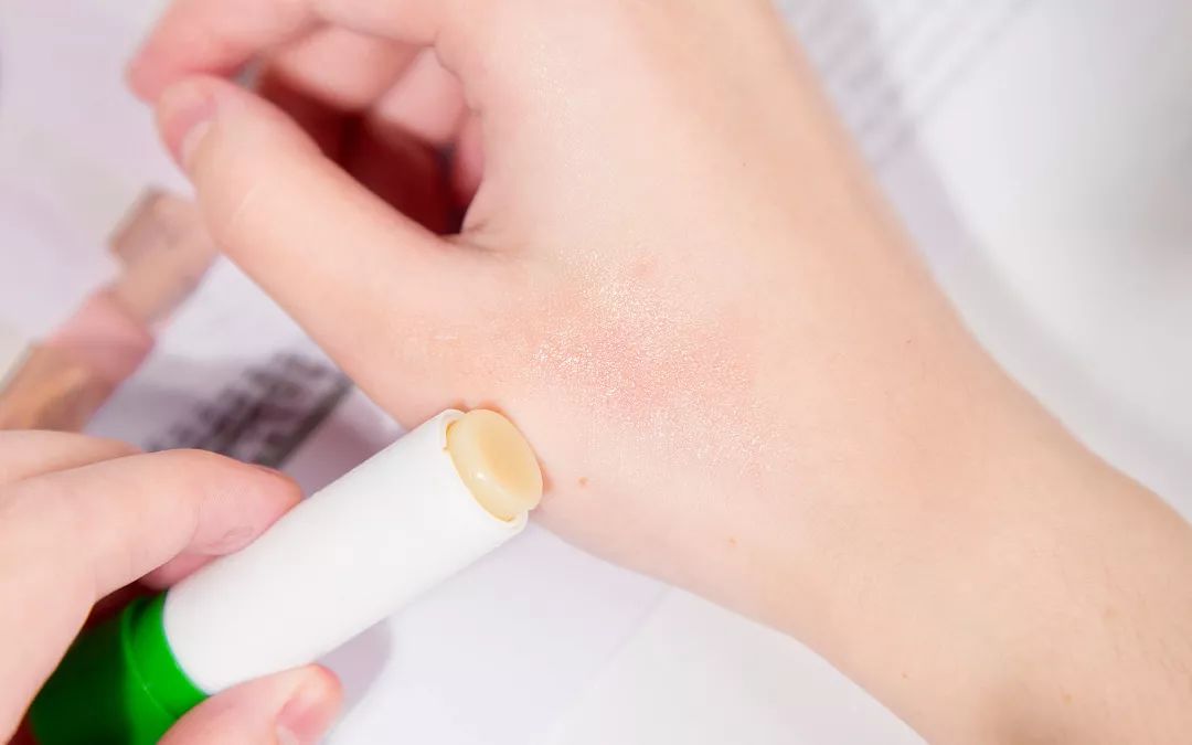 让你的嘴巴滋润一整个冬天,8款好用润唇膏