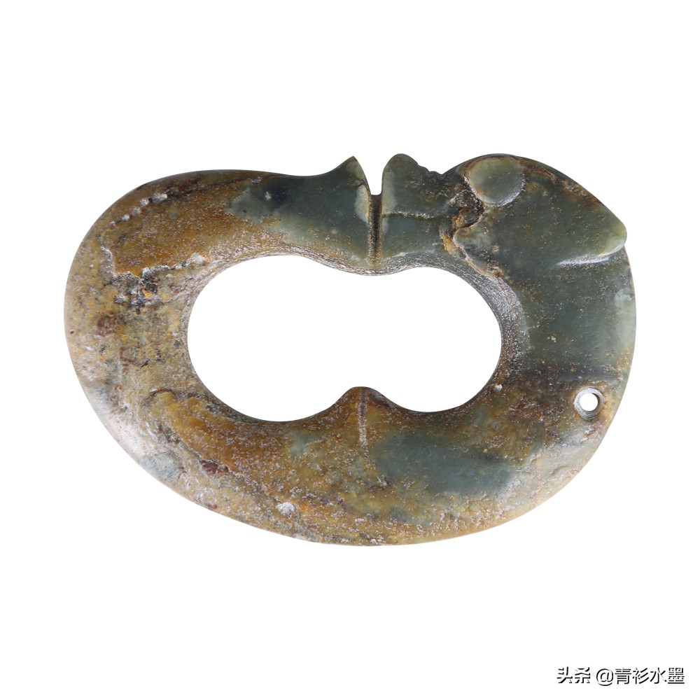 这才是真正的青铜古玩,这才是真正的玉佩