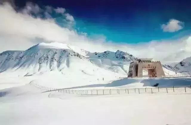 新疆喀什到巴基斯坦需要怎么过去,喀什通巴基斯坦公路