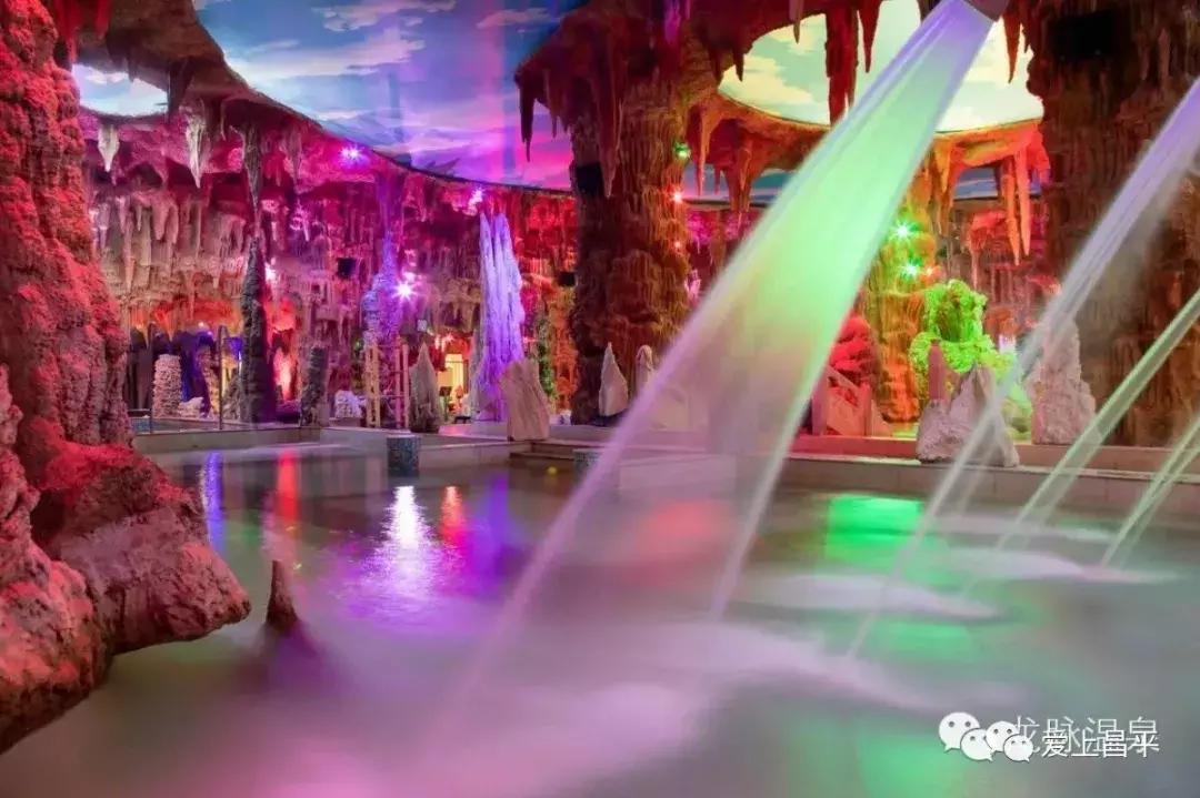 4.5折温泉套餐,99元一晚温泉