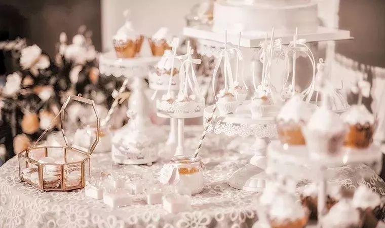 婚礼开场白浪漫唯美词,冬天最美的婚礼开场词