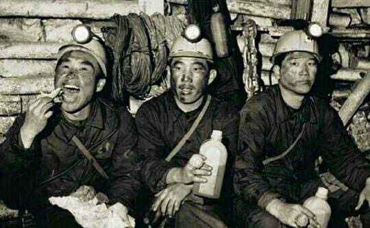 为什么韩国能完成工业化,韩国经济崛起的血泪史