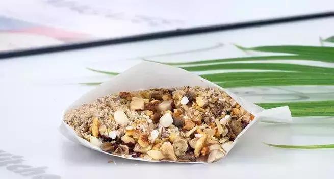 为什么红豆薏米水有的人喝了有用,红豆薏米水谁都可以喝吗