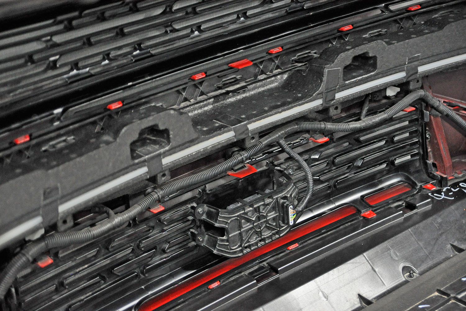 领克03发动机拆解,懂车帝领克03拆解视频