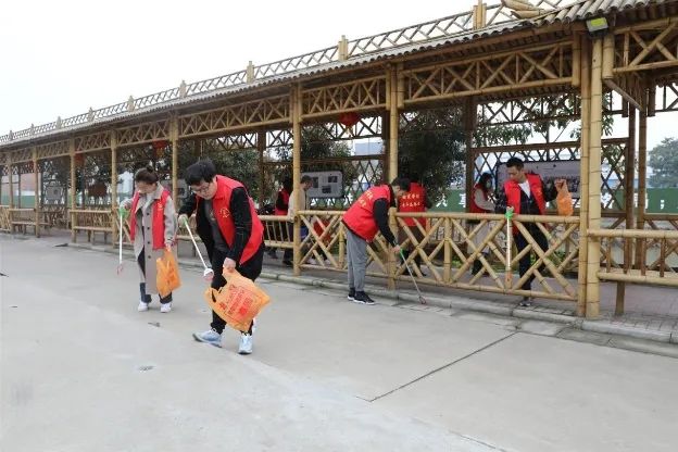 他们是新时代的“雷锋”，让爱在江阴无限绵延