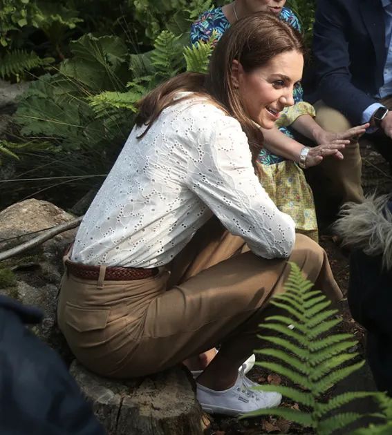 又好看又百搭的小白鞋,那些超好看的又百搭的小白鞋