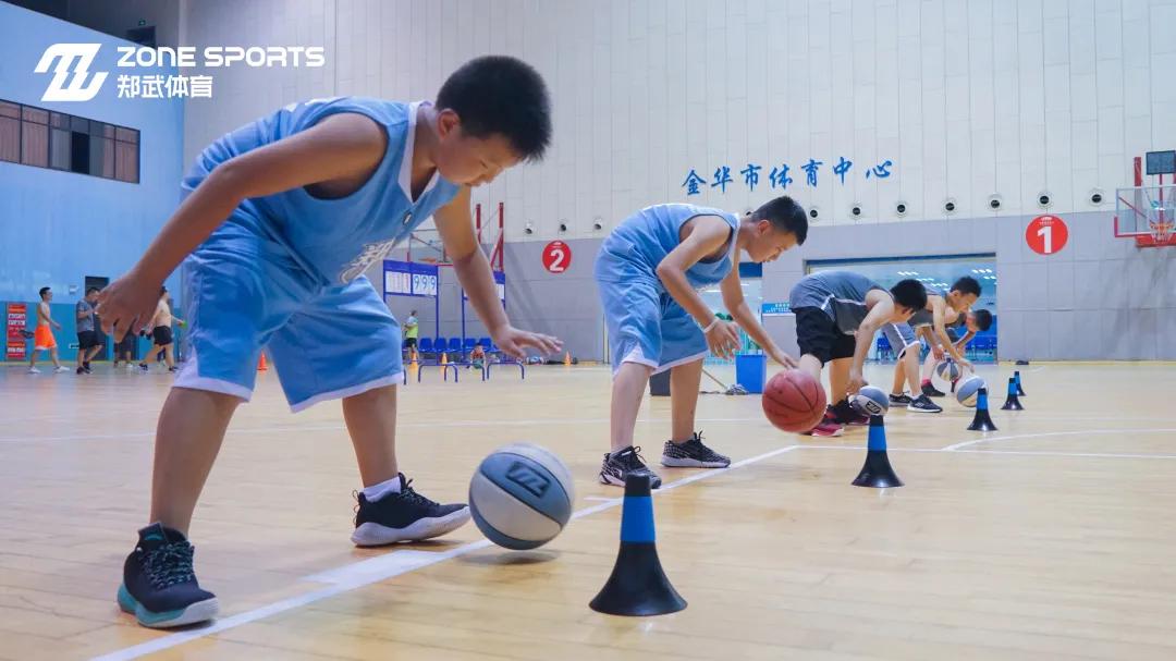 体育中心体育馆（室内）秋季篮球培训招生啦！