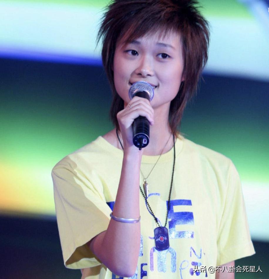 超女第一名李宇春,和李宇春齐名的四大超女