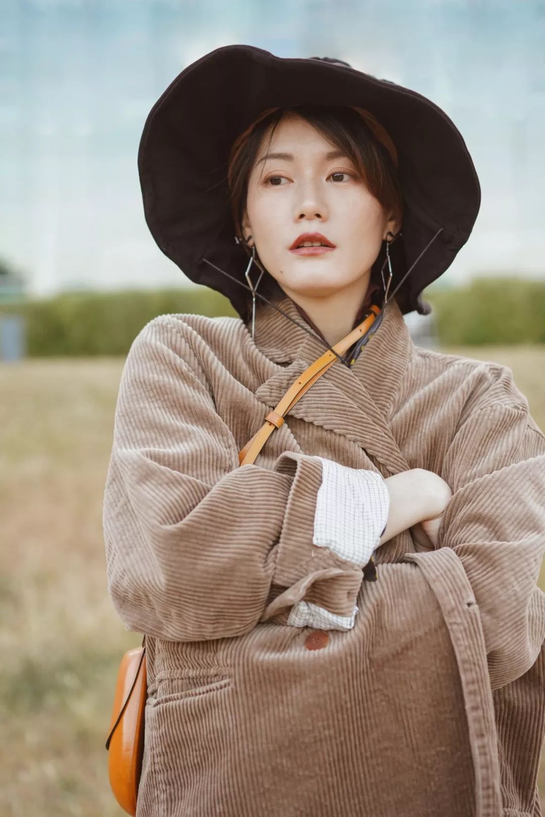 我们普通人应该卖什么比较好一点,现在应该开始买秋装了吗