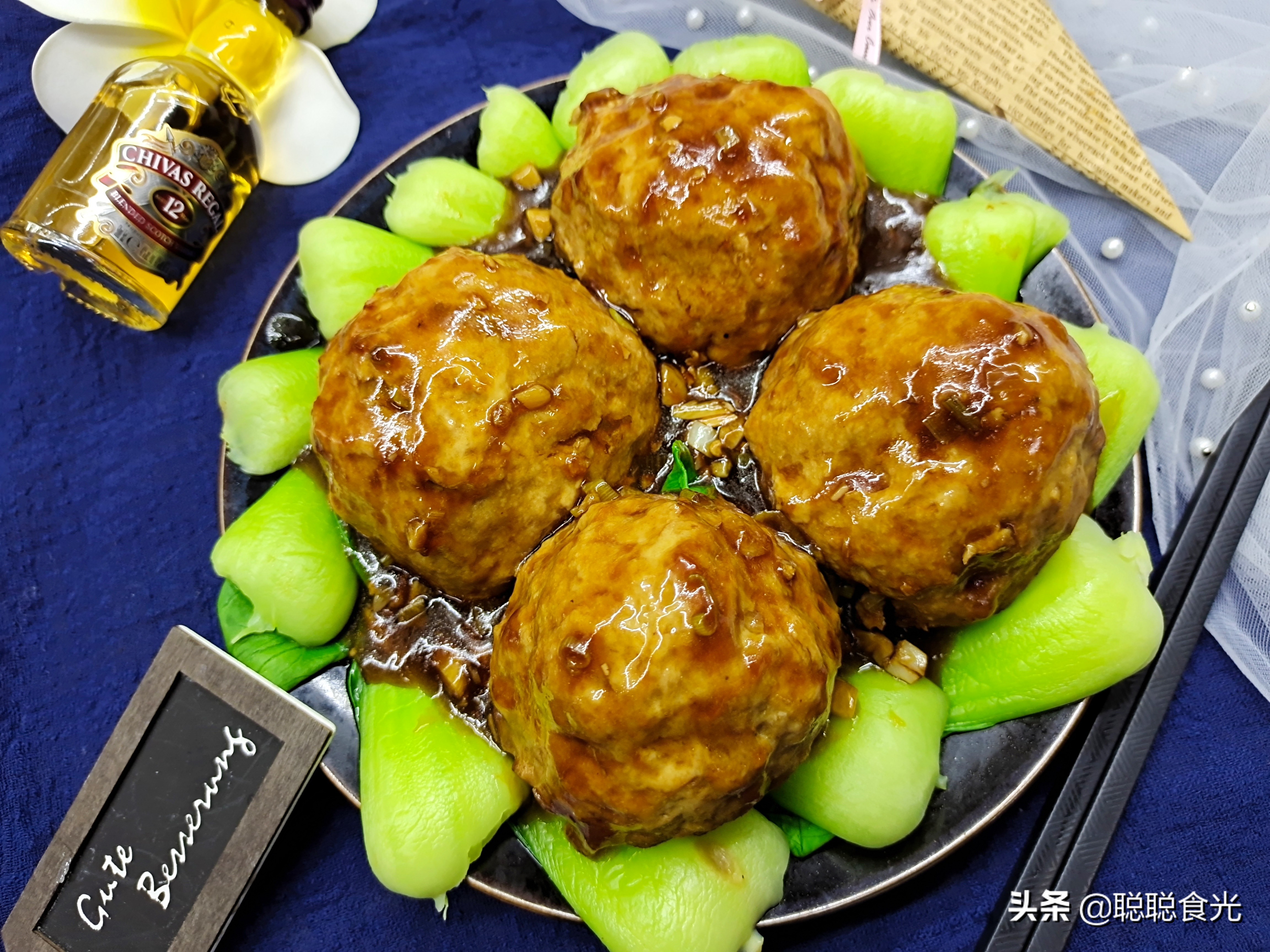 年夜饭吃四喜丸子盘子里放几个,年夜饭必备十种丸子