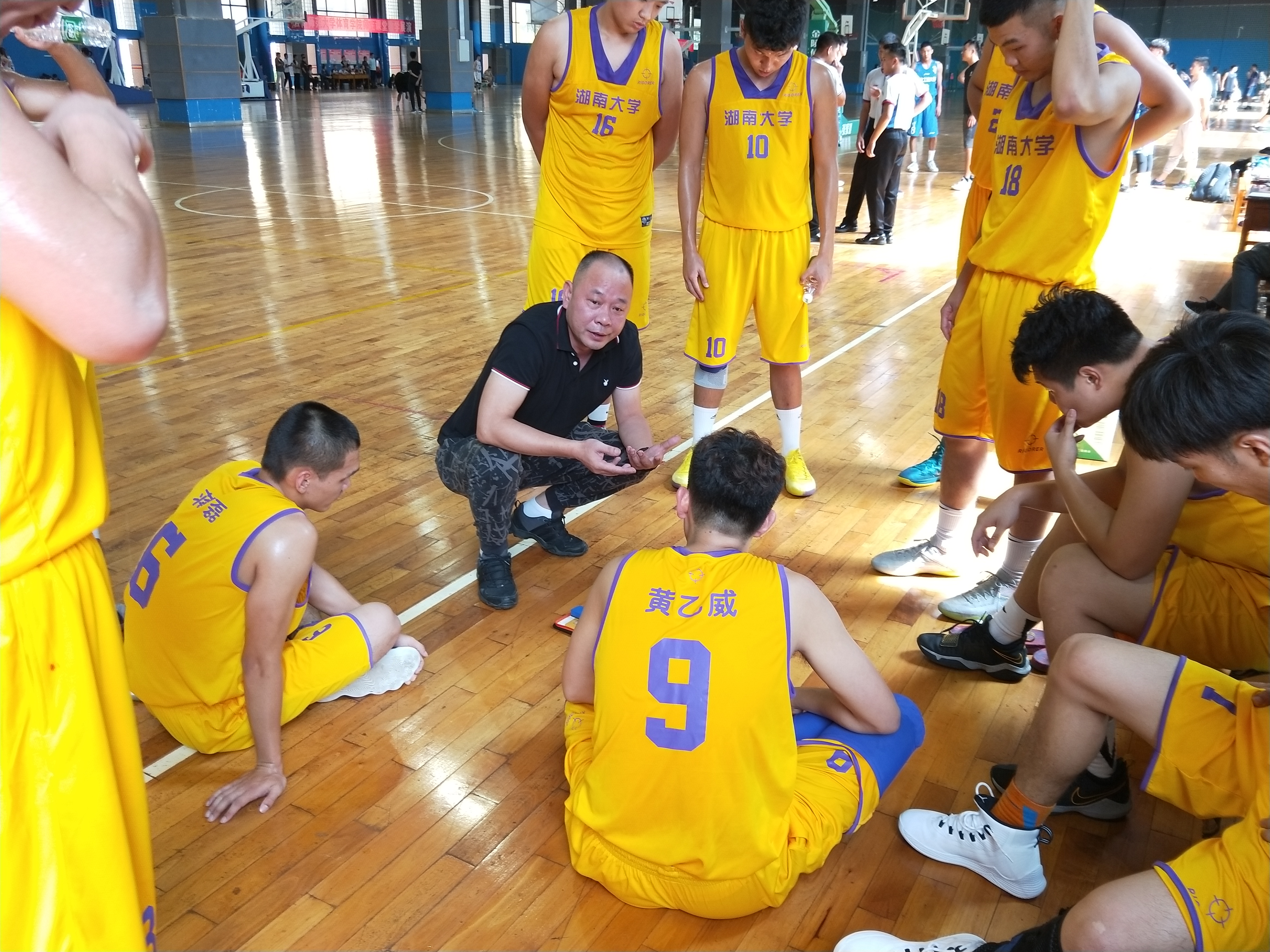 湖大足球队,湖大健美操队