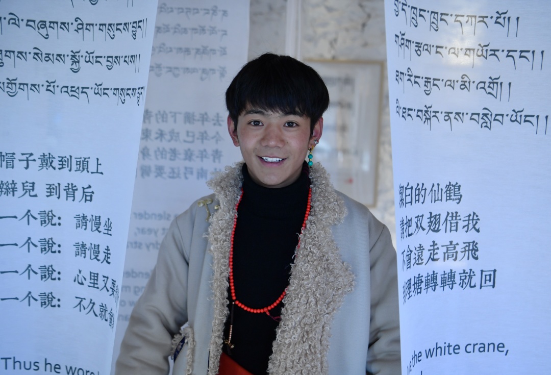 粉丝送豪宅、出画册、堵国道:曾经比丁真还火的“天仙妹妹”,15年后回看网红路,感觉读书才是最重要的