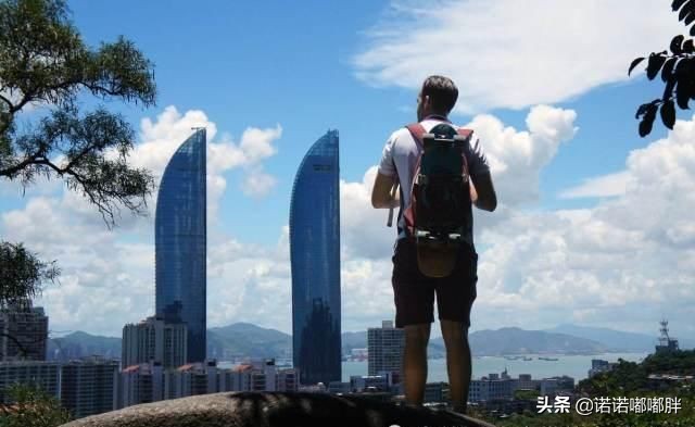 为什么中国人总喜欢行李箱,中国游客为什么喜欢出境游