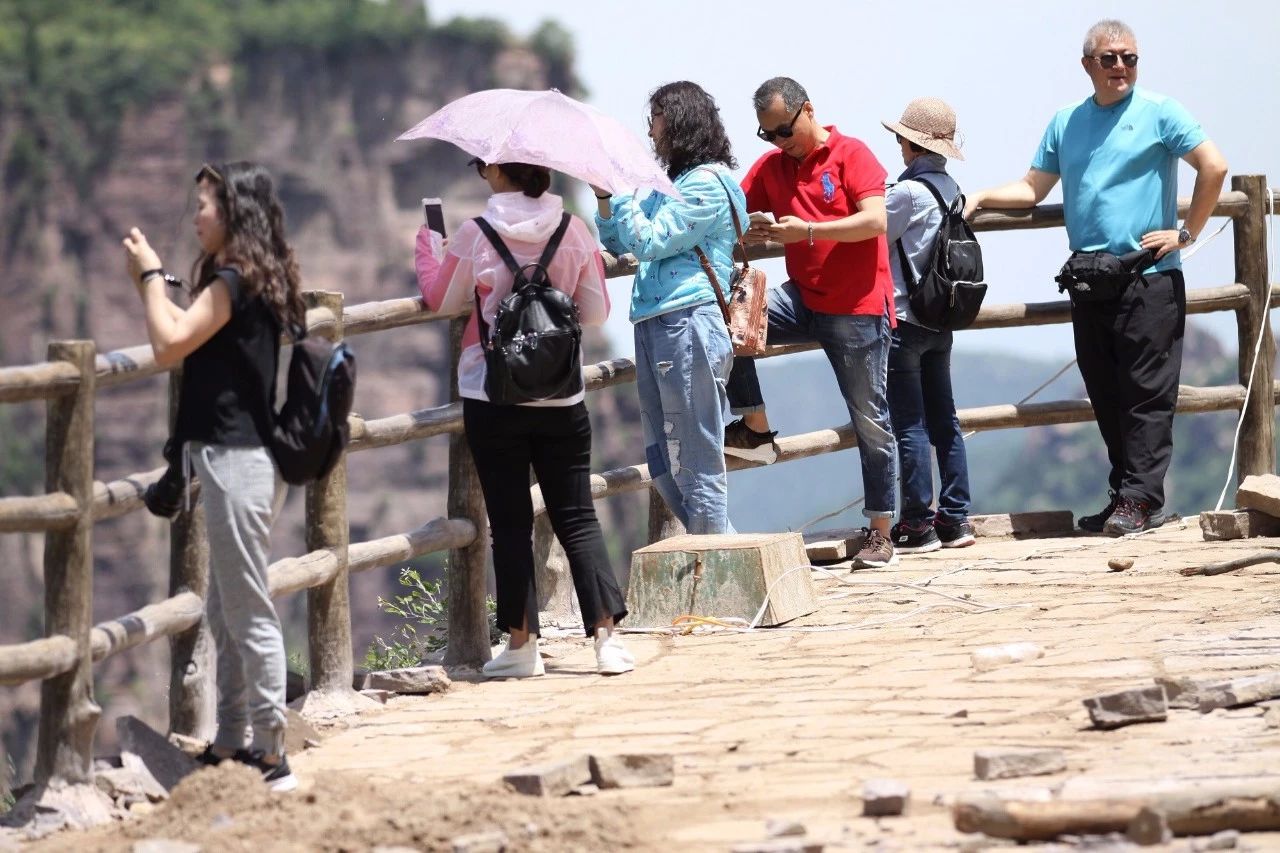 私家车能否自驾南太行挂壁公路,自驾游攻略南太行挂壁公路自驾