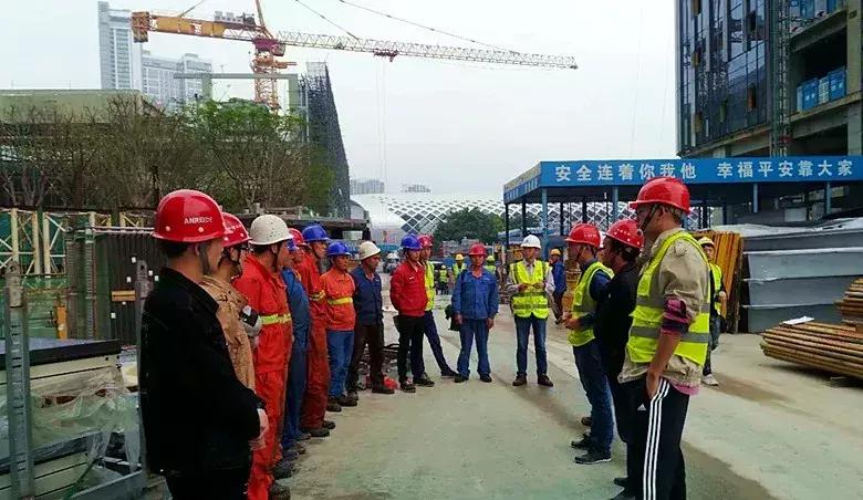 中建三局新款塔吊,中建三局塔吊顶升视频