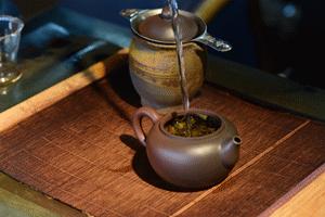 紫陶壶怎么养,紫陶壶怎么养茶垢