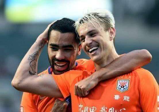 归化球员手续,鲁能归化球员去哪里了