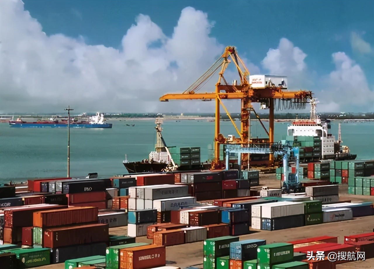 美国海运集装箱飞涨的背后,中美航线集装箱价格飞涨近3倍