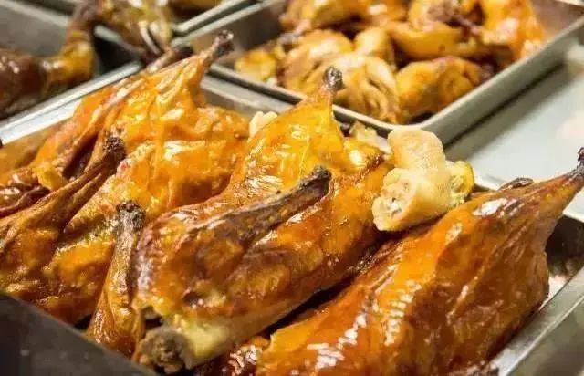 要想过得好哪里都别跑,要想生活过得去哪能不带点绿