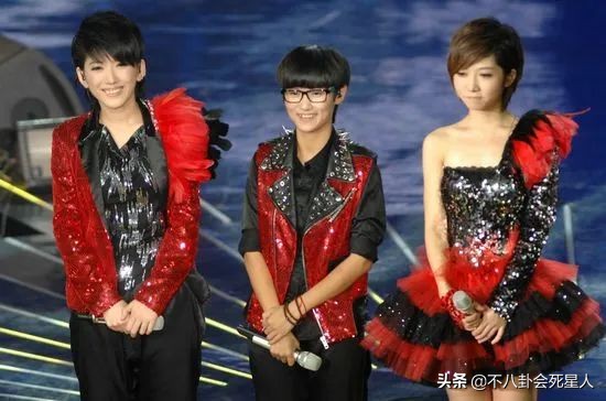 超女第一名李宇春,和李宇春齐名的四大超女