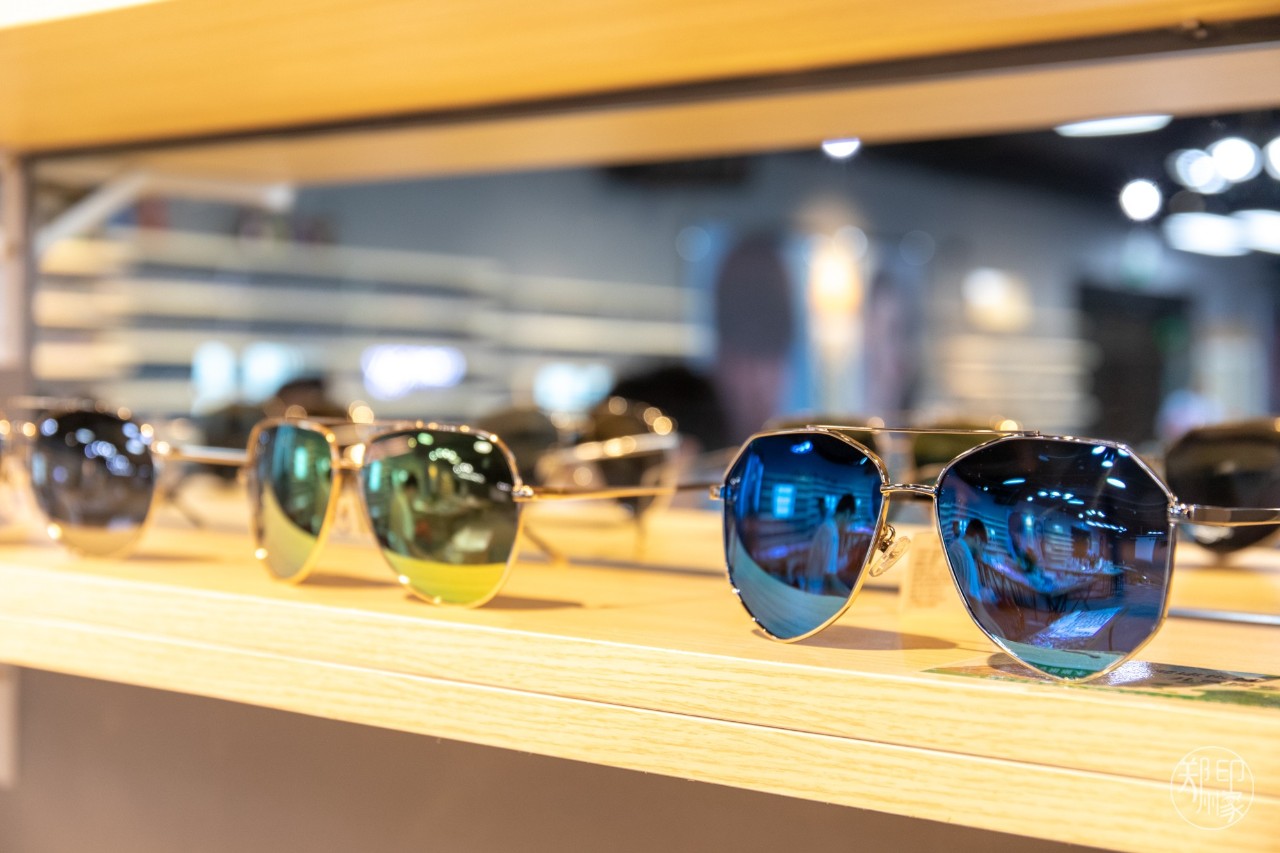 omg新眼镜,omg眼镜推荐