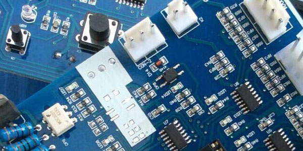 pcb板三防漆处理方法,pcb板涂三防漆对人的危害