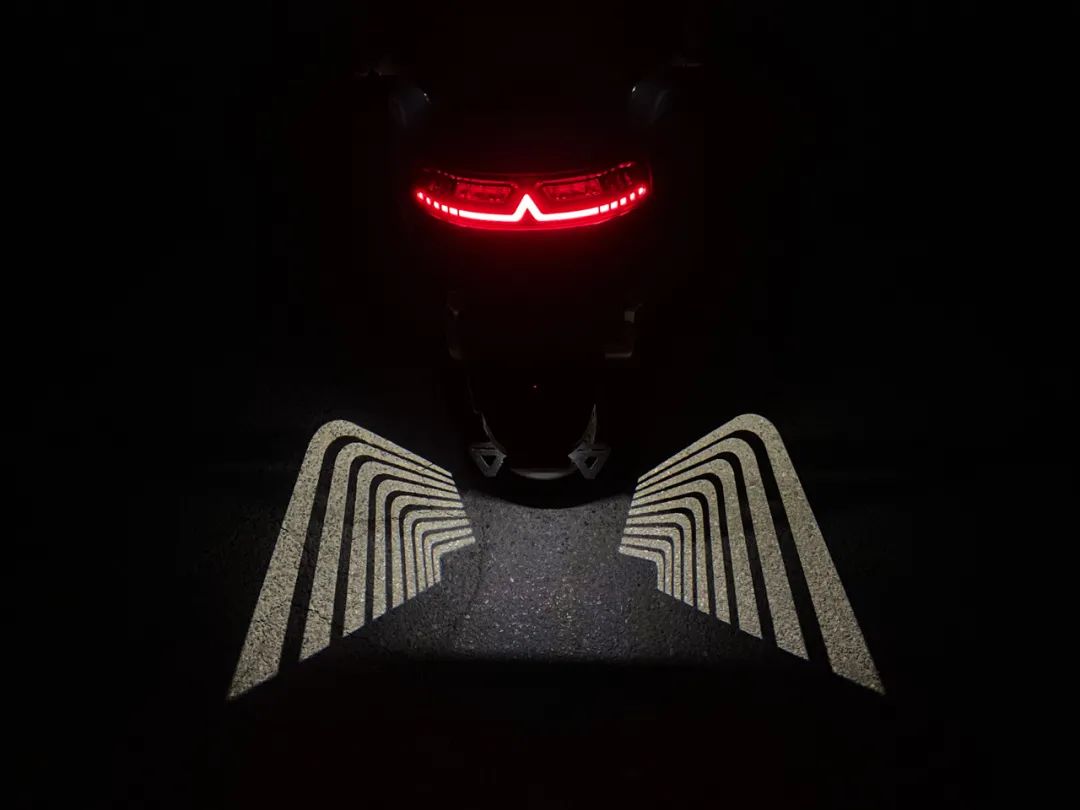 蓝鲨r1电摩官网,蓝鲨智能电摩r1