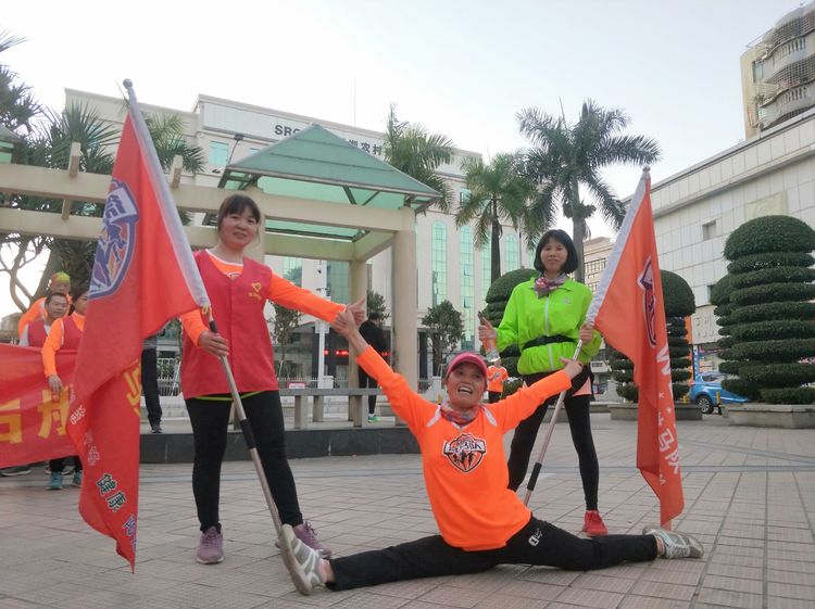 魅力深马，微马同行！六约微马助力深圳国际马拉松