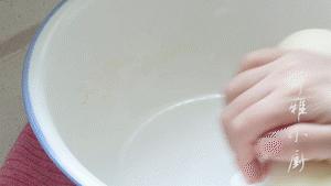 一碗面粉2个鸡蛋教你做香甜酥脆,一碗面粉两个鸡蛋独家做法