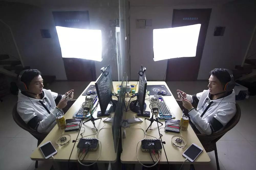 主播经纪人的日常,成为主播经纪人