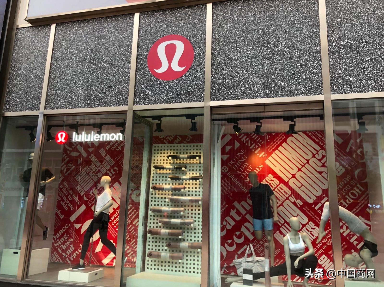 “她经济”引爆上万亿元市场运动品牌争相布局