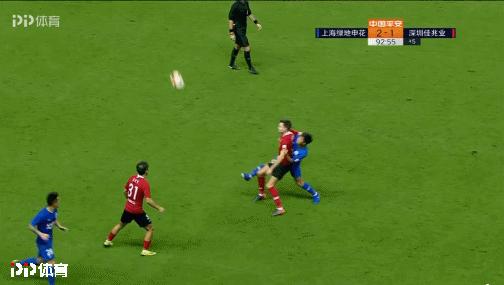 一张红牌换一个冠军,一张红牌下场能踢吗