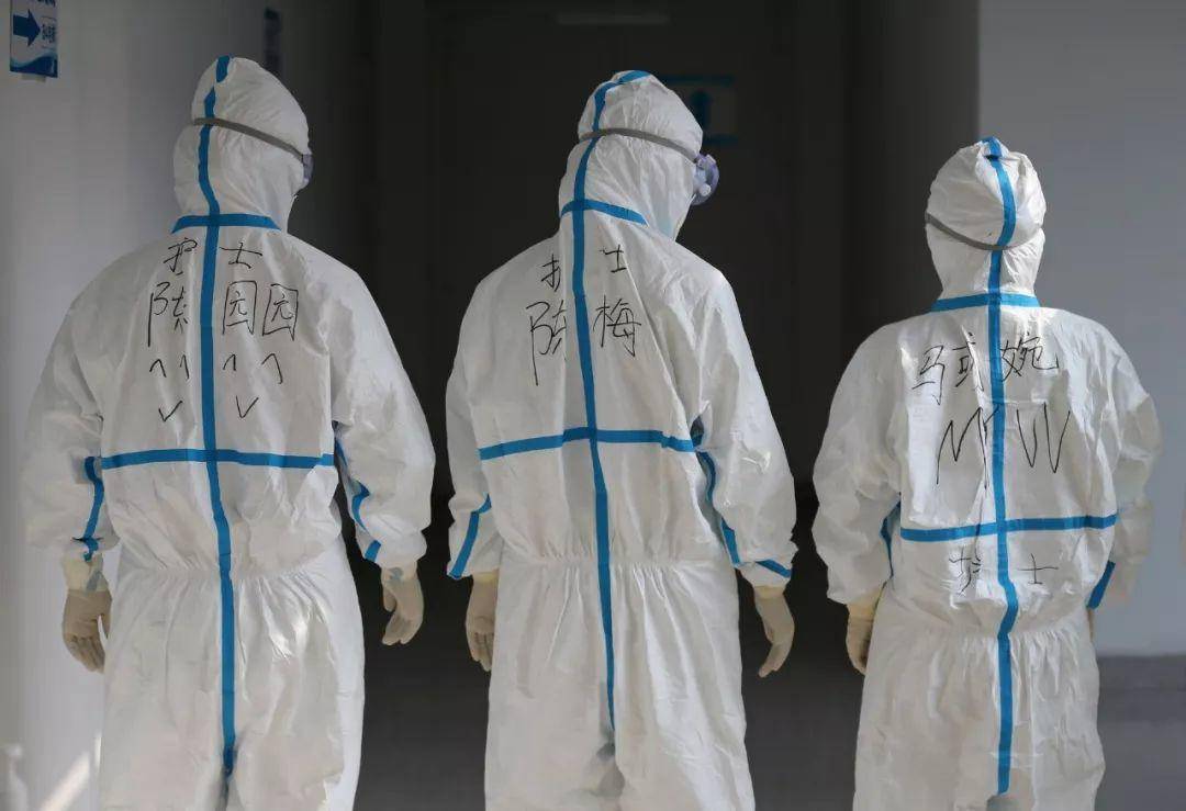 白衣作战袍，用爱守护“宁”