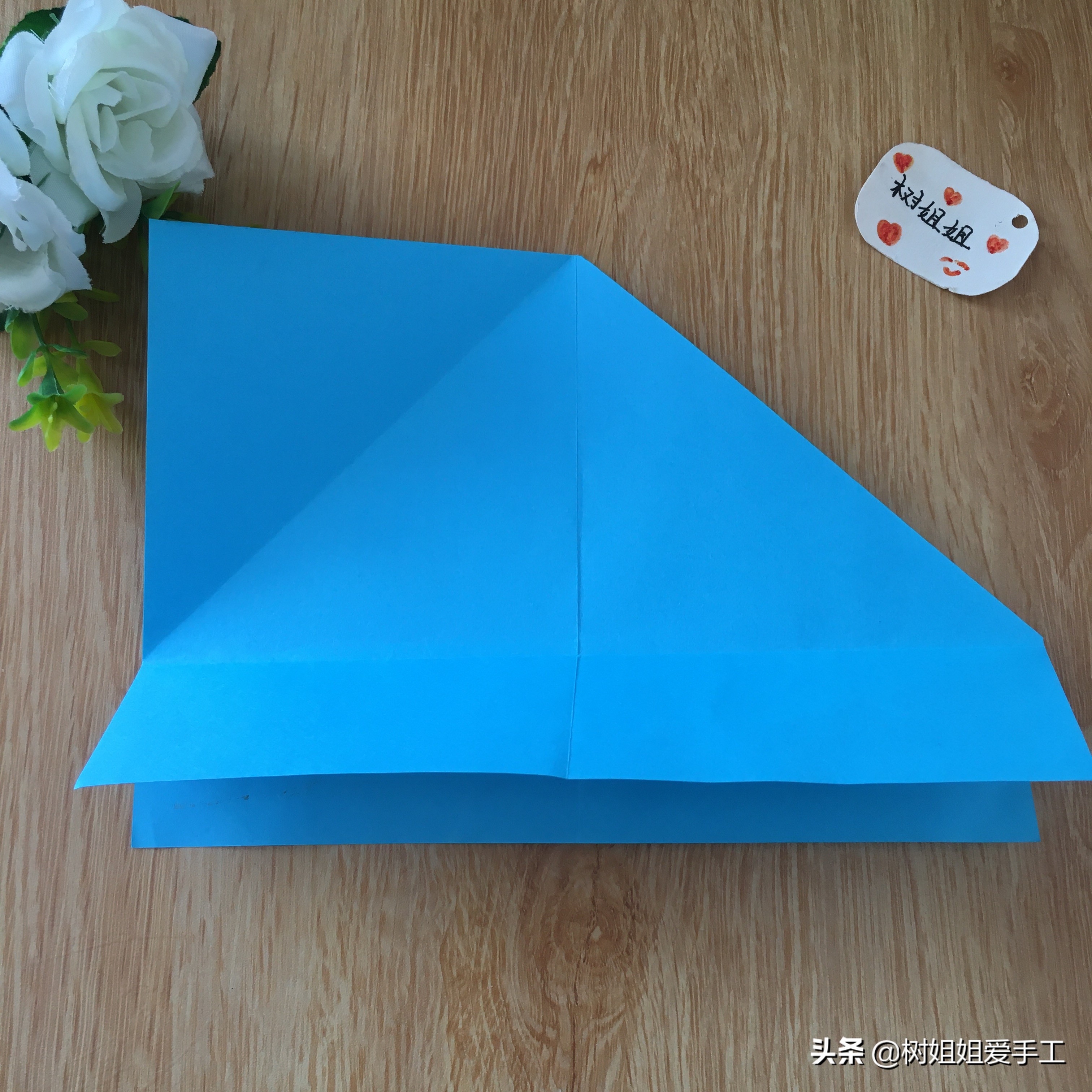 a4纸能放进去的相框怎么做,简单用一张正方形纸折创意折纸