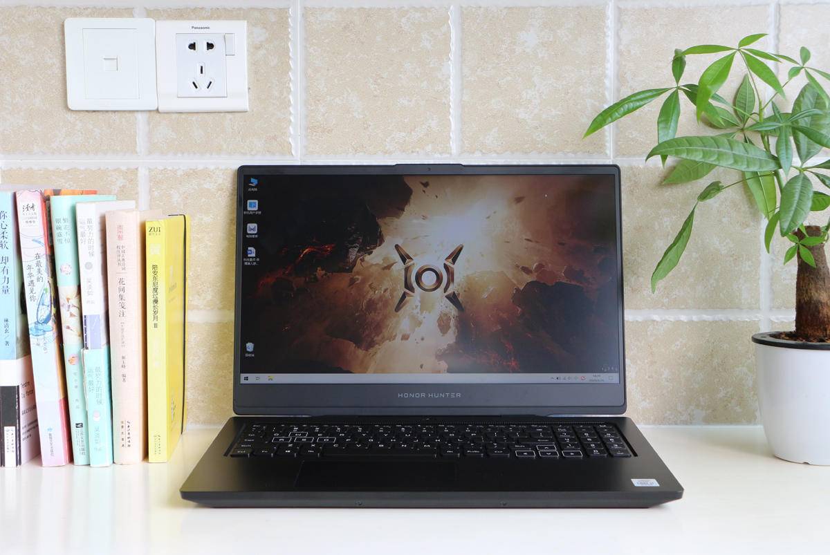 荣耀猎人笔记本游戏本配置,荣耀猎人游戏本评测